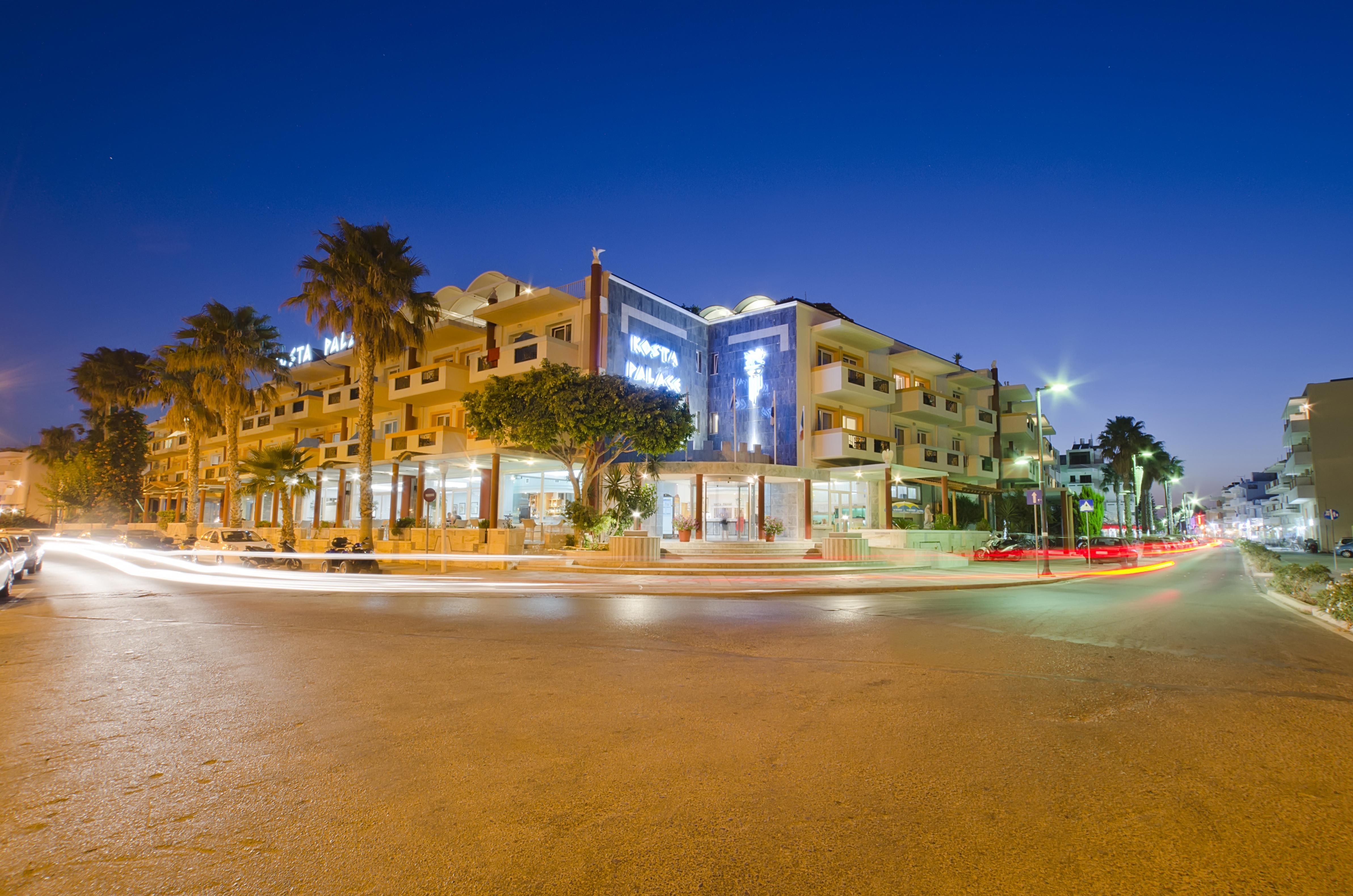 Kosta Palace Hotel Exterior photo